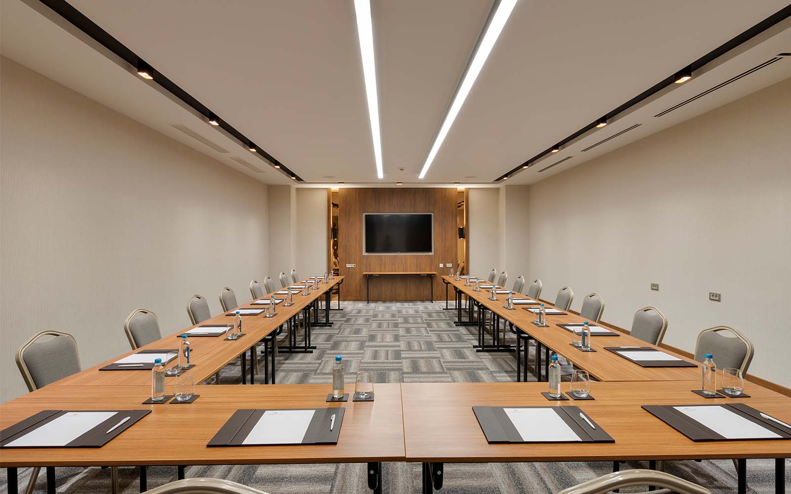 Limak Skopje Luxury Hotel , Eurasia Meeting Room