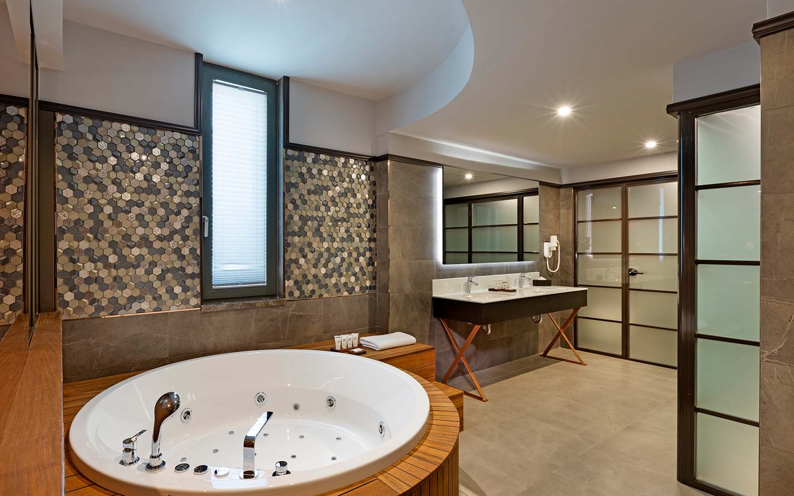 Limak Skopje Luxury Hotel , Presidential Suite