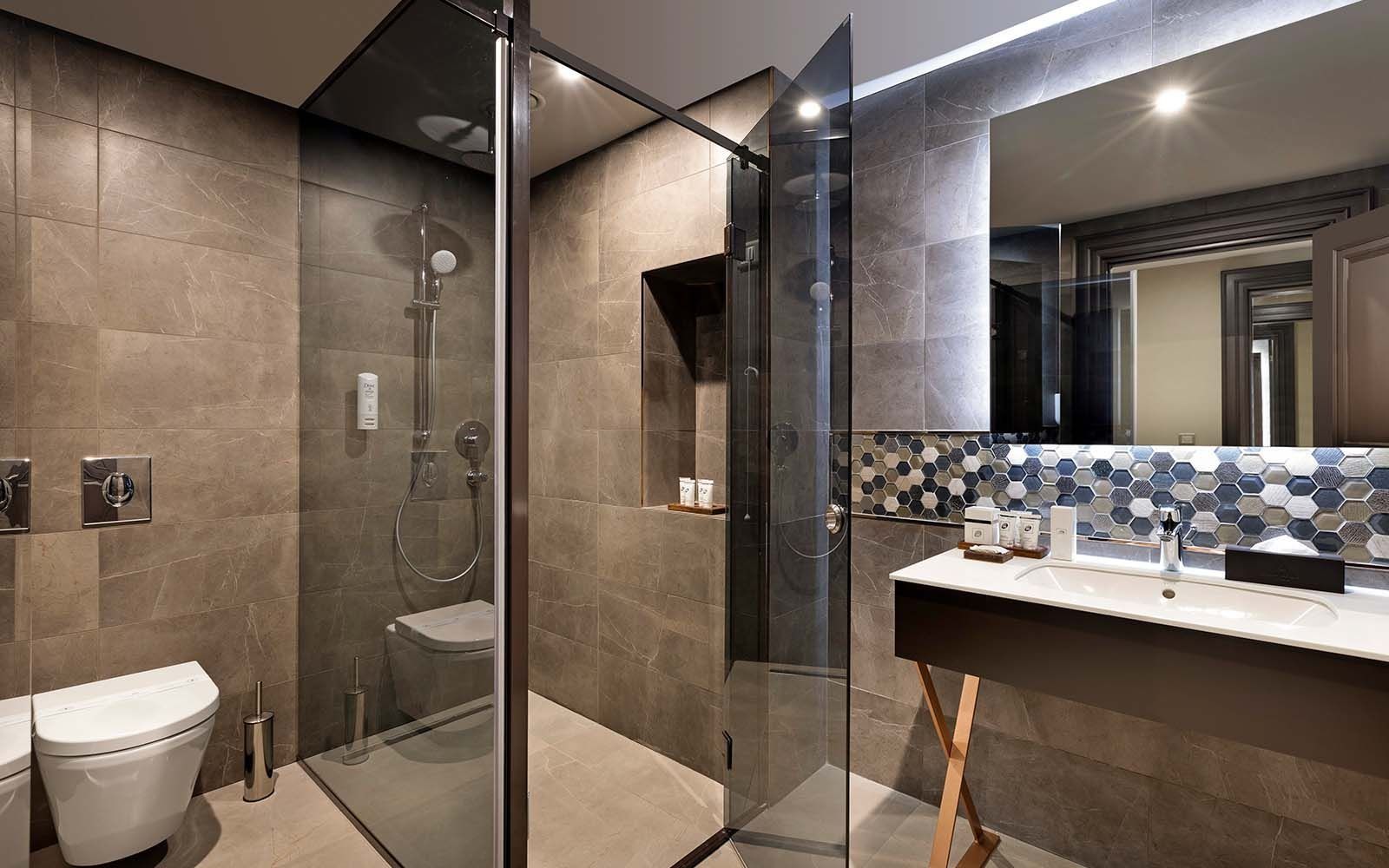 Limak Skopje Luxury Hotel , Junior Deluxe Room