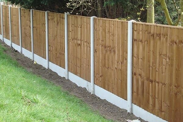 Closed board fencing Copmanthorpe