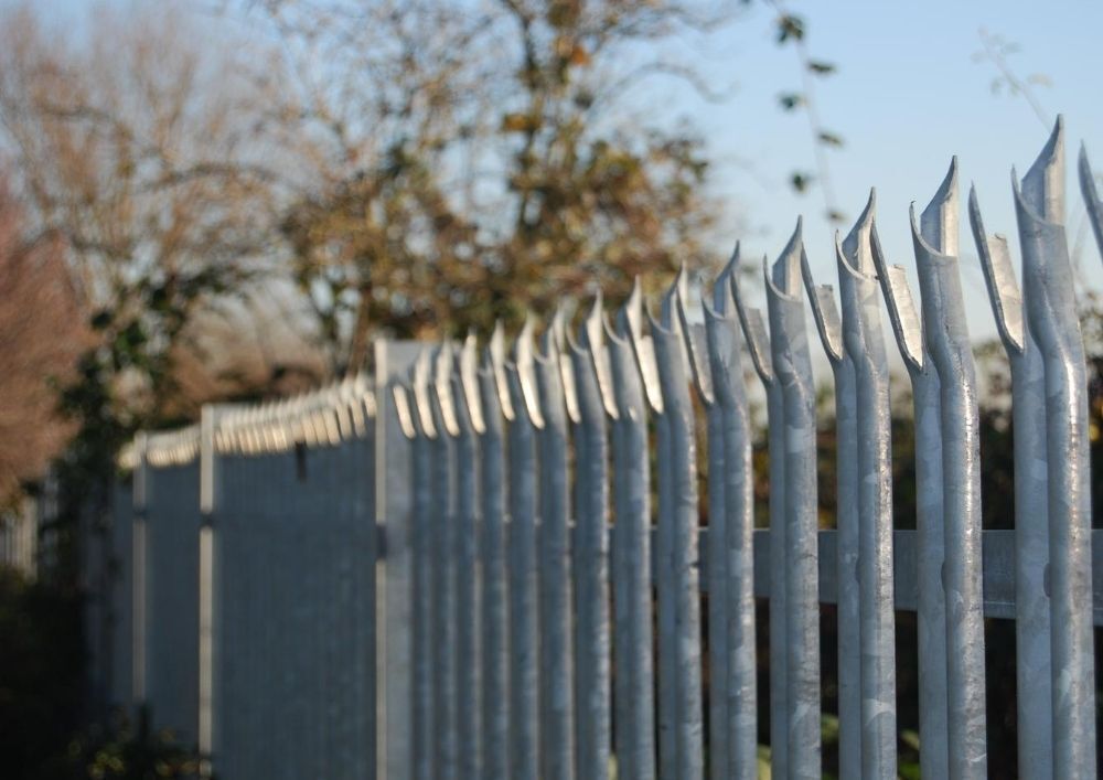 Palisade fencing in York