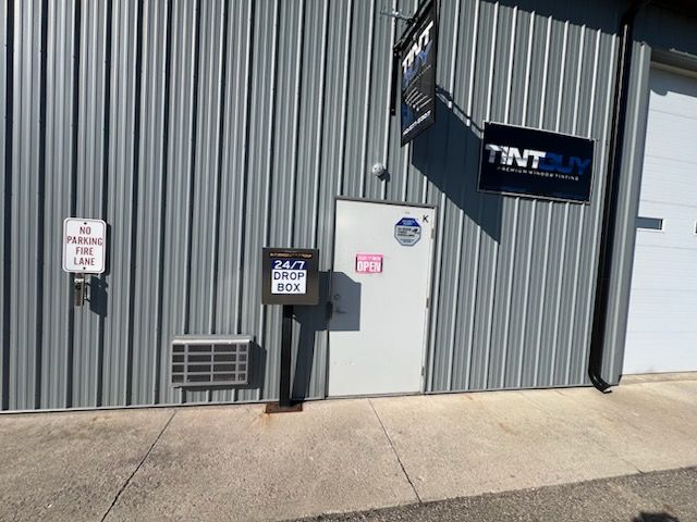 Tint Services — Tint in Lancaster and Heath, OH Tint Services — Tint in Lancaster and Heath, OH