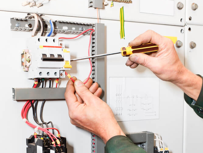 Wiring cables
