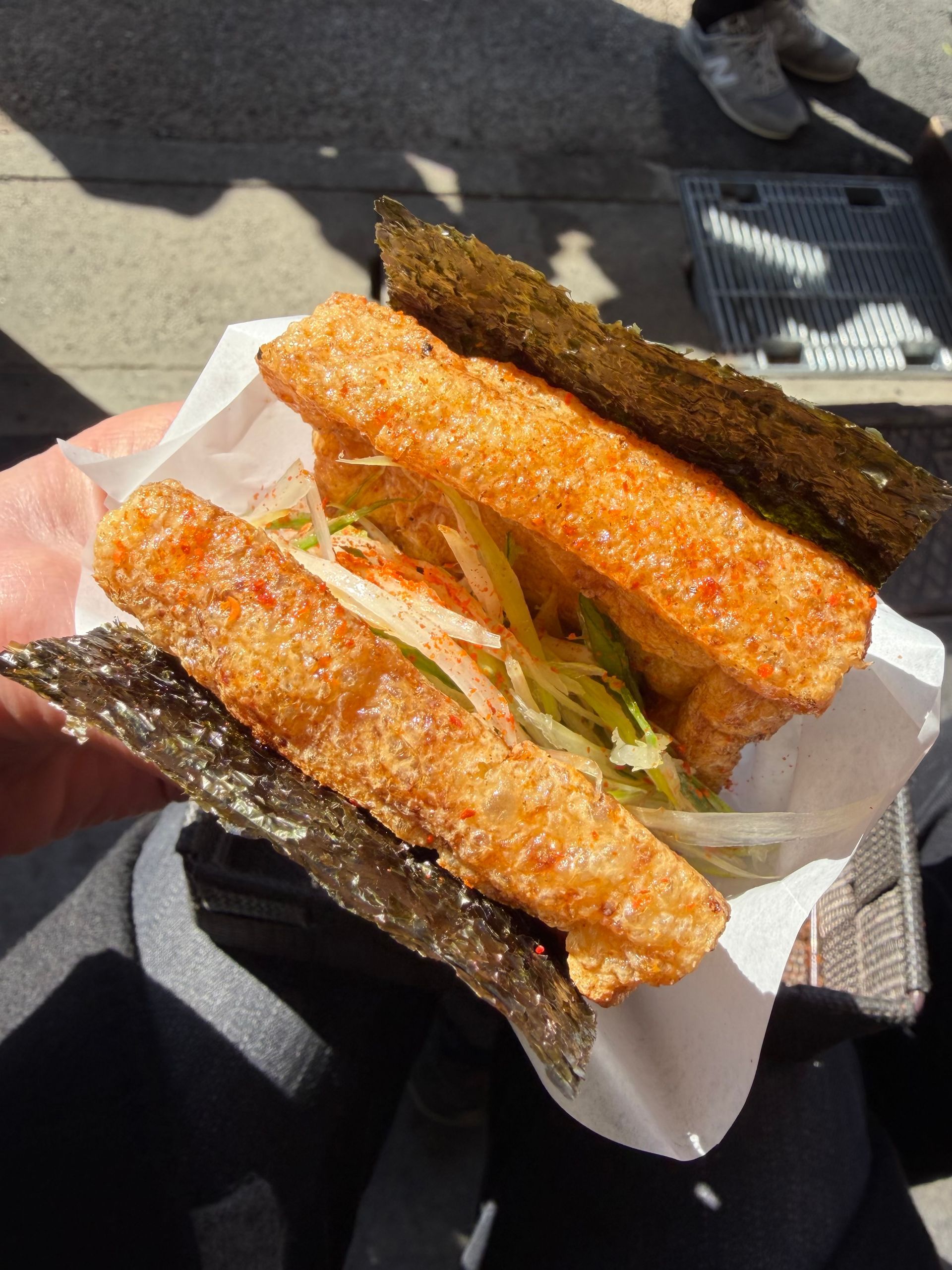 aburaage fried met nori
