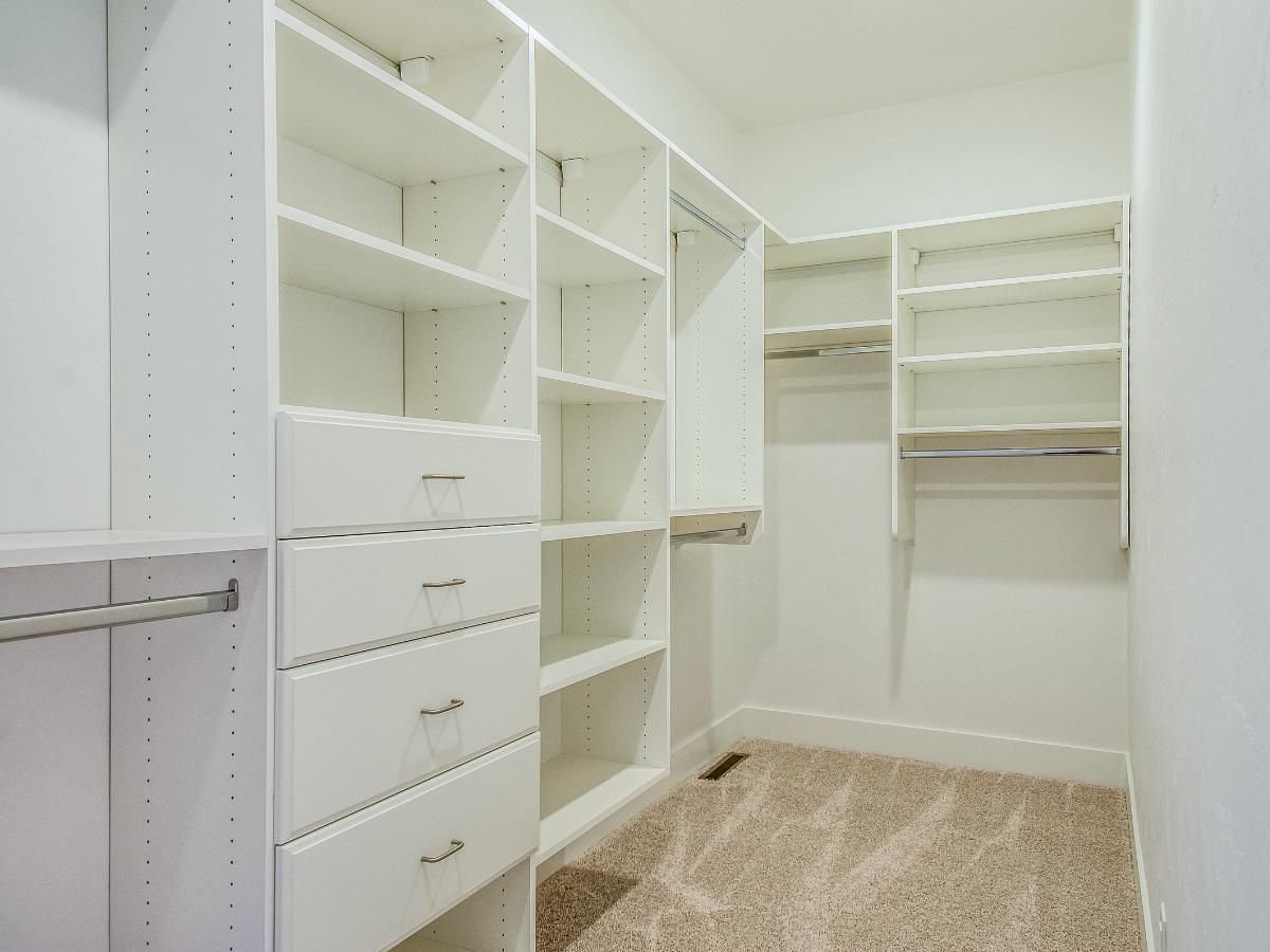 Derbyshire Joinery Specialists fitted wardrobes in a dressing room in Alfreton