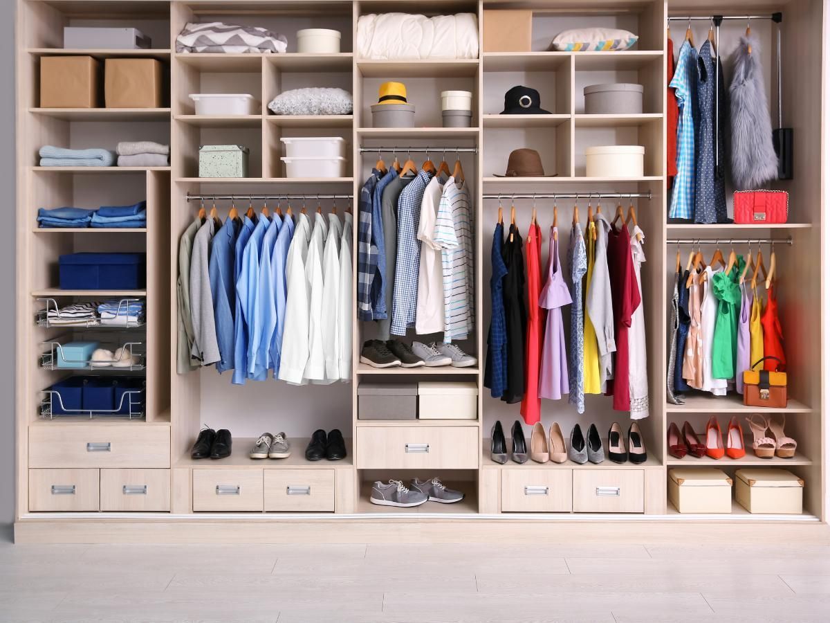 Derbyshire Joinery Specialists built in wardrobes for a bedroom in Alfreton