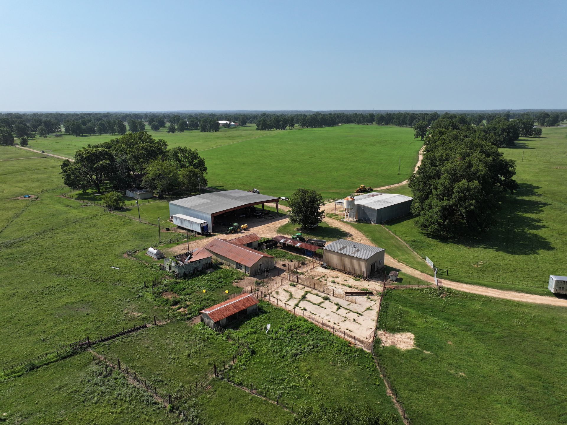 RED RIVER RANCH, TX