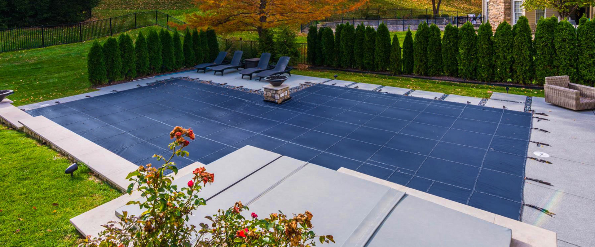 LOOP-LOC’s Aqua-Xtreme pool cover