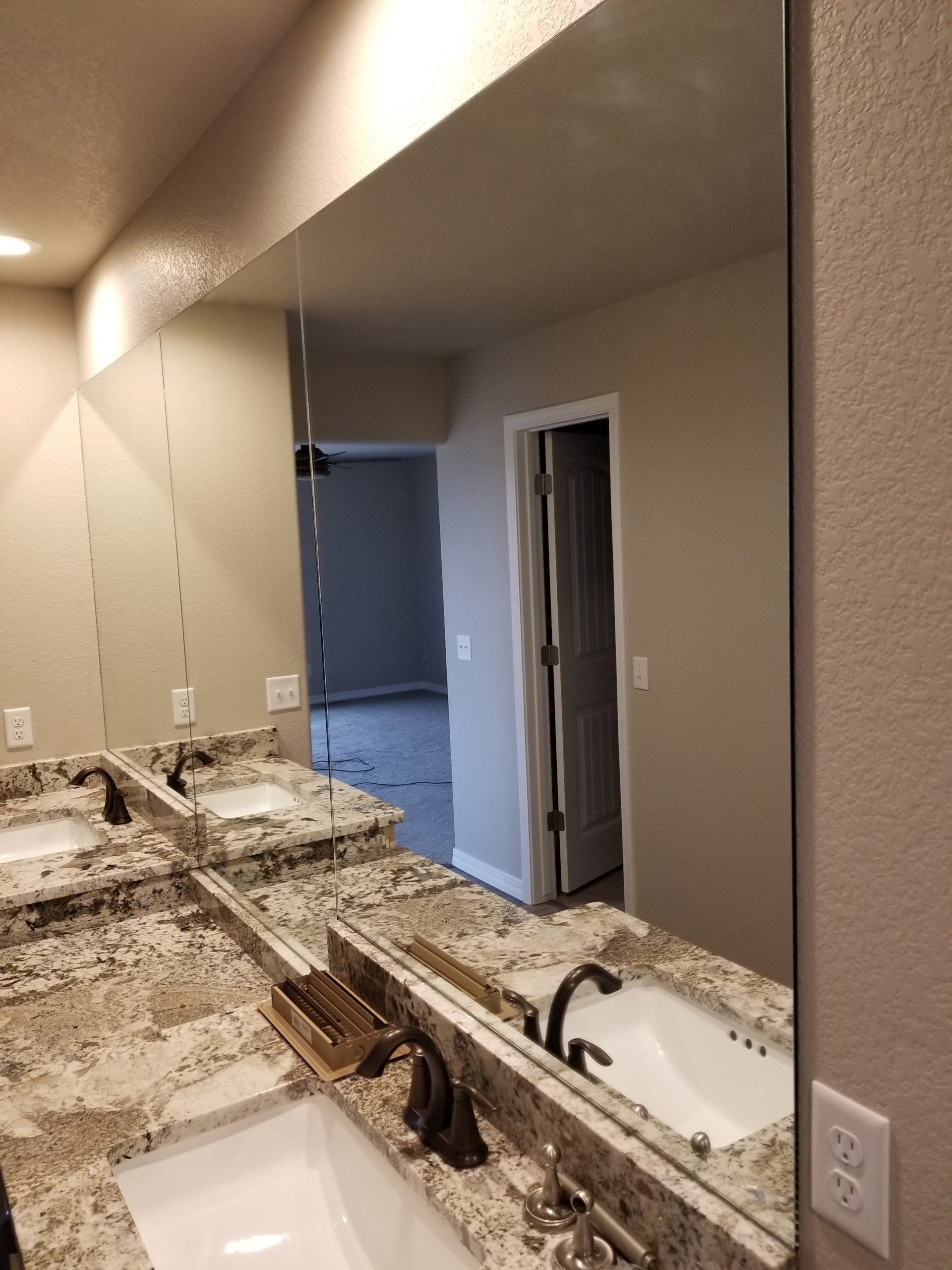Clean Bathroom — Pueblo, Co — Mountain West Glass Inc.