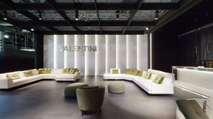 tour vr Valentini divani salone del mobile 2023