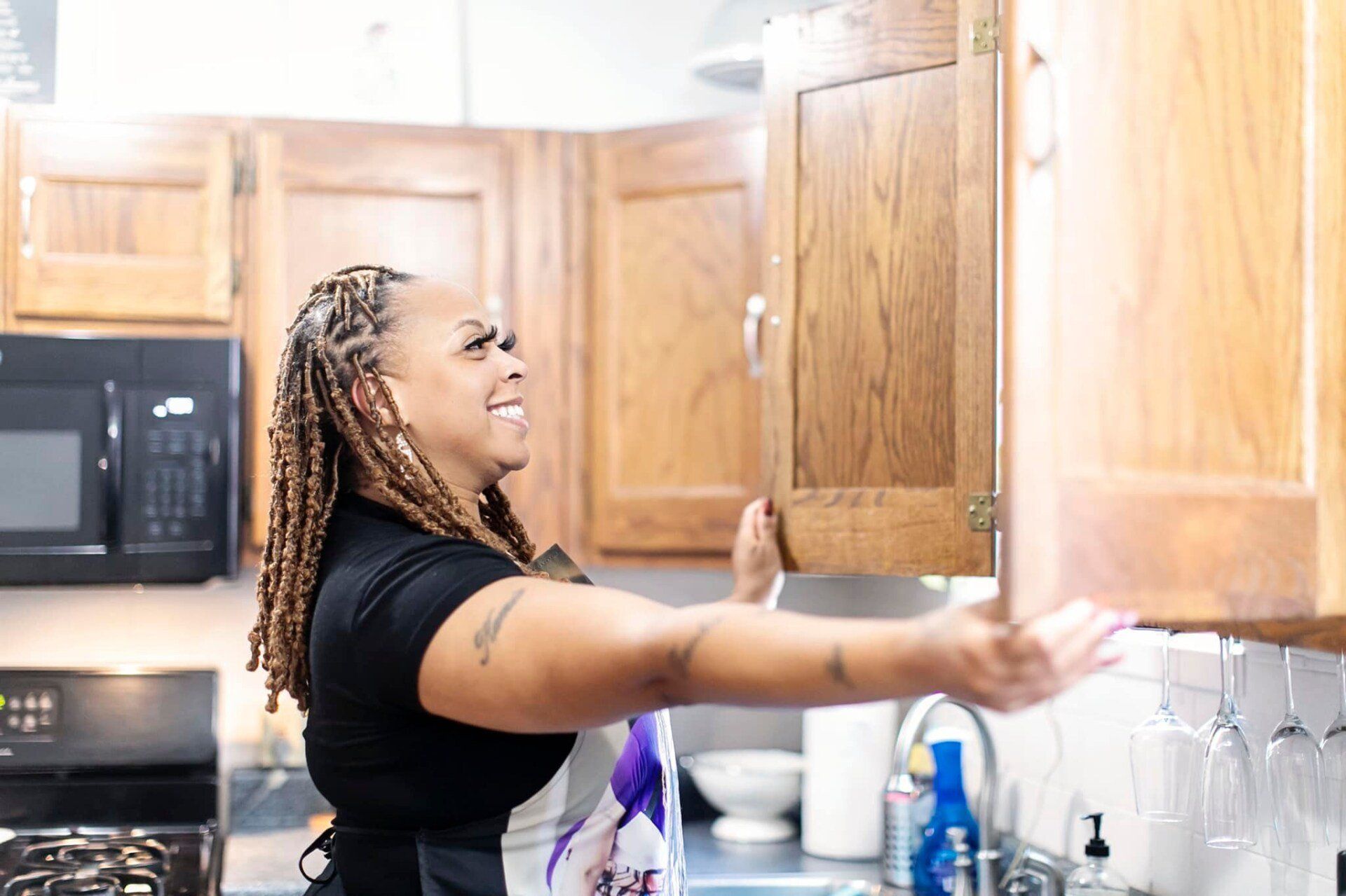 Cleaning Kitchen Cabinets — St. Louis, MO — Cleaning With Love, LLC