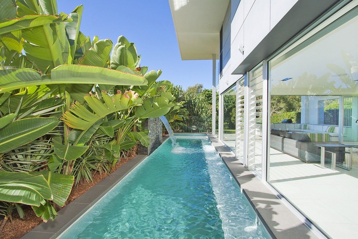 thin pool beside house - Coastal Pools Coolangatta