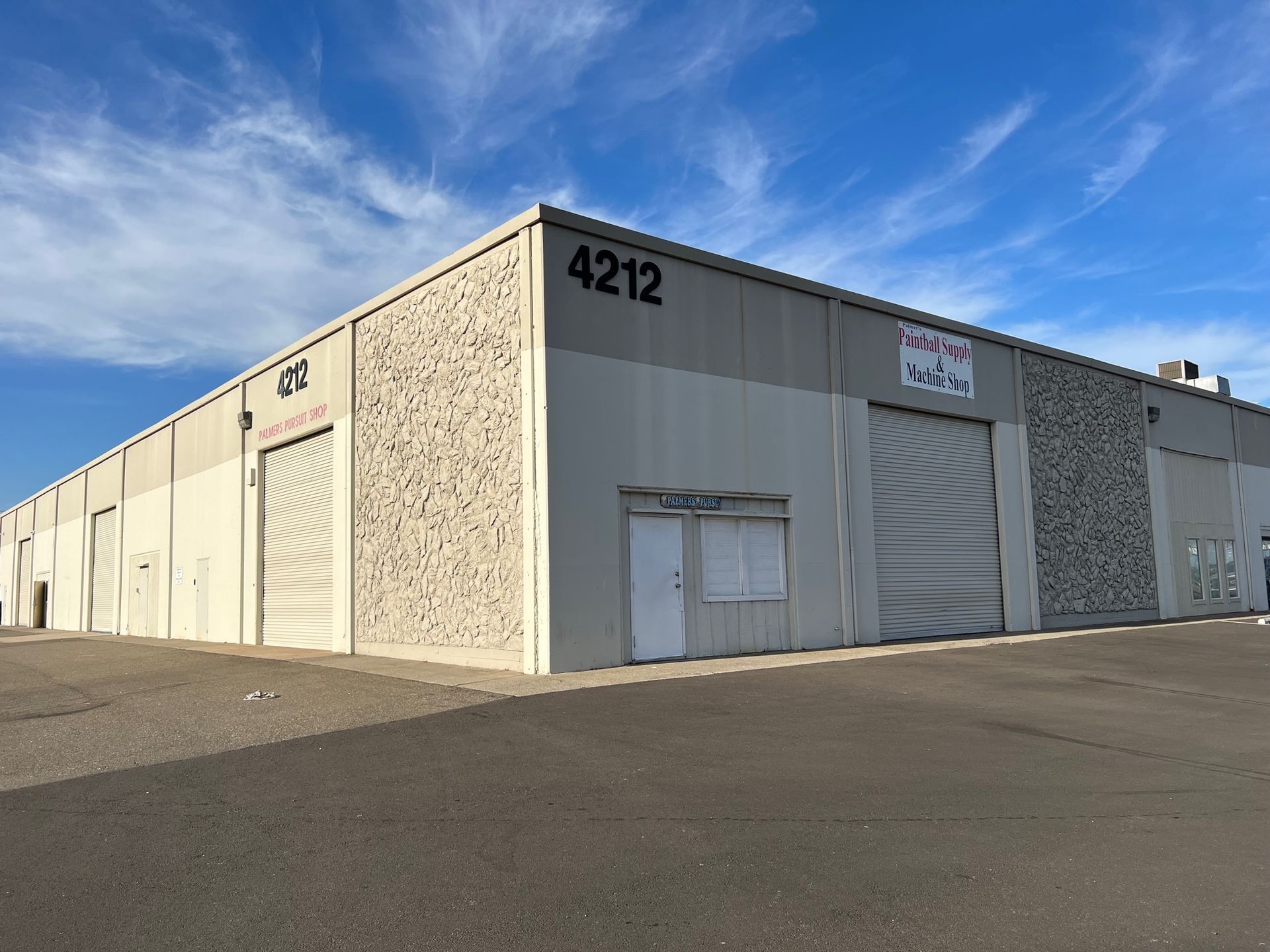 LEASED! Light Industrial 5000 Sq.Ft.Space. 