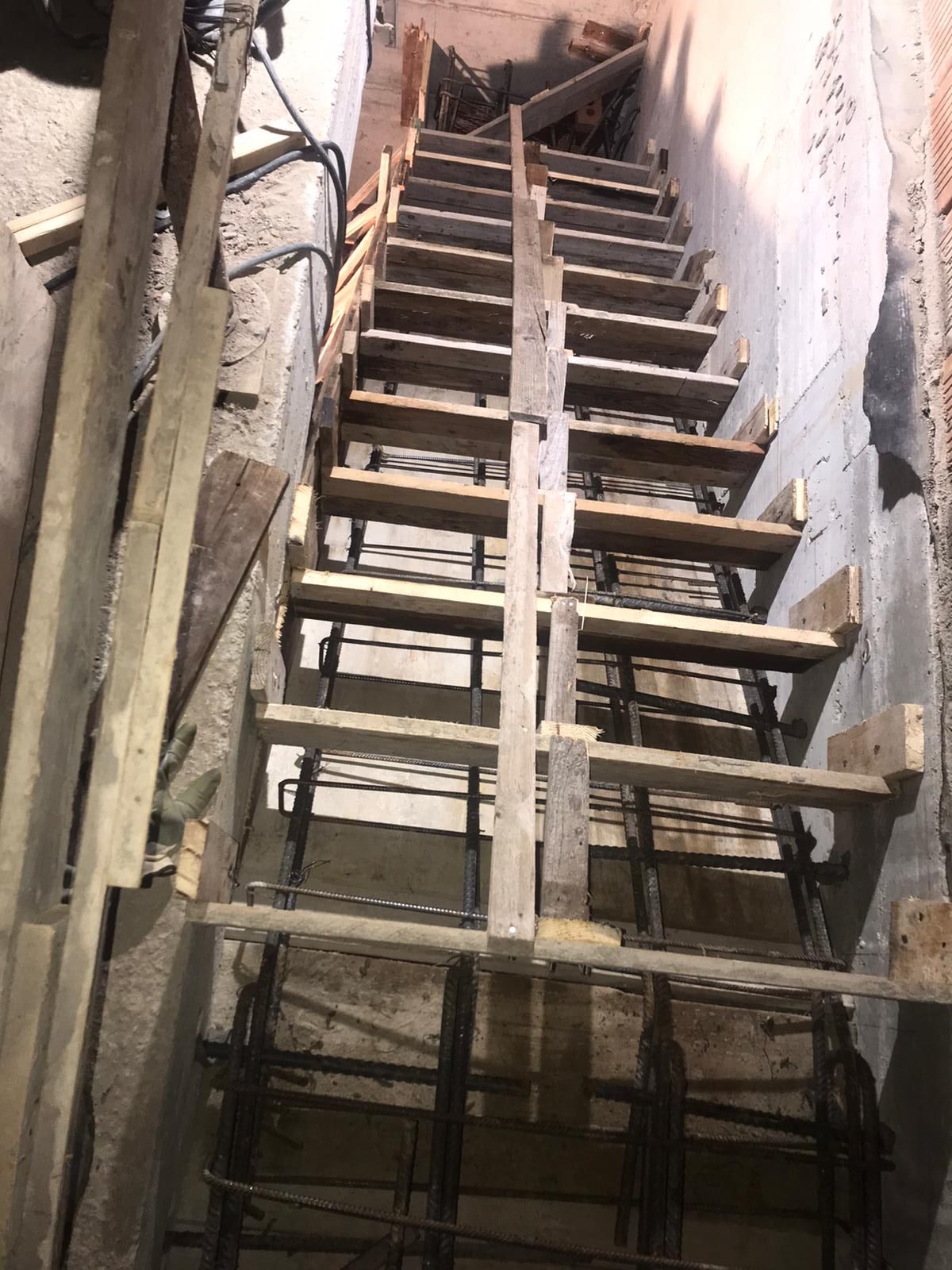 scala in cemento armato