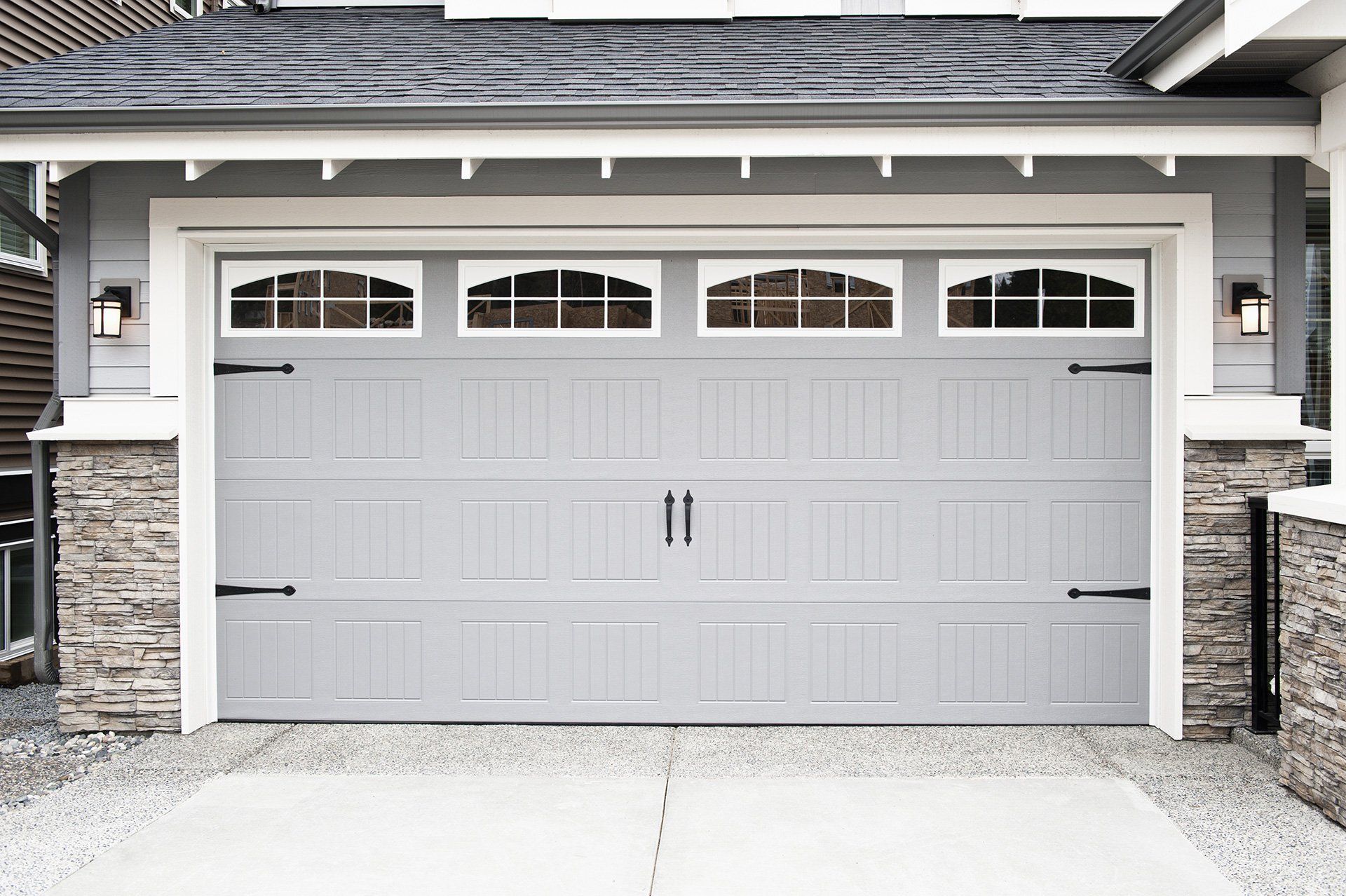 Overhead door in Kingwood, TX