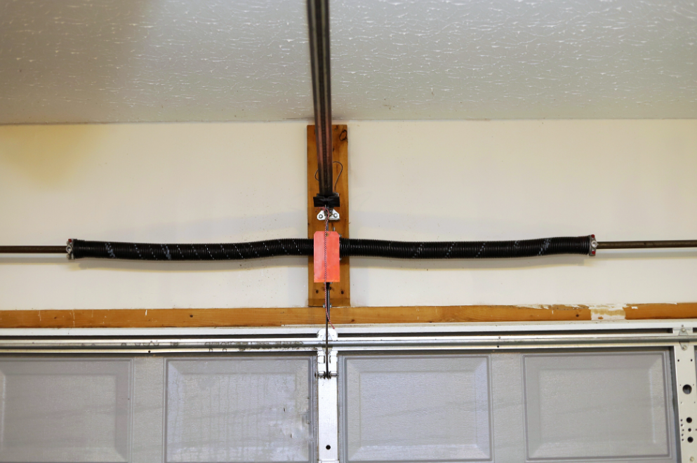 Signs of Broken Garage Door Springs