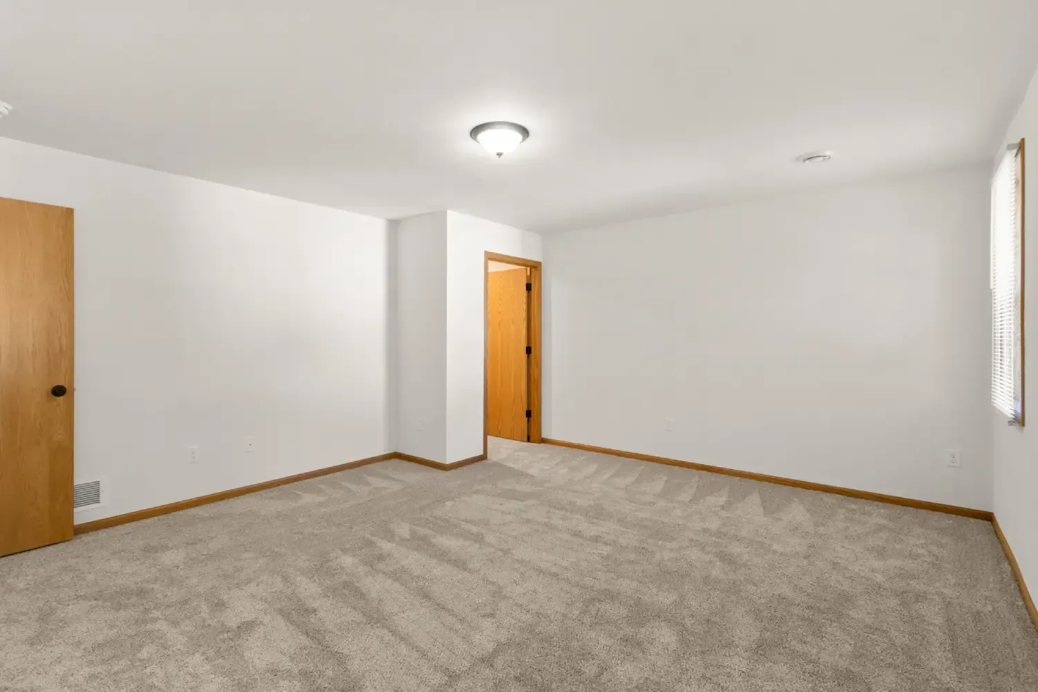 3 bed 1750 sq ft 4