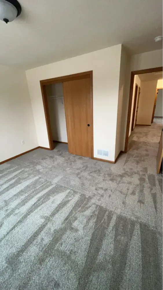 3 bed 1950 sq ft 6