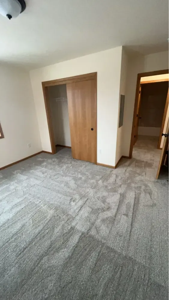 3 bed 1950 sq ft 4