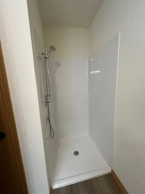 4 bed 1950 sq ft 3