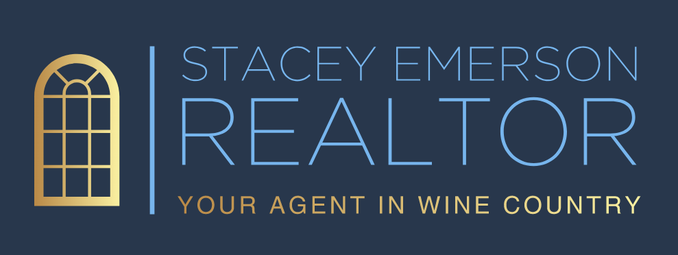 Logo: gold arched window, 