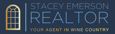 Logo for Stacey Emerson Realtor with a gold arched window and text: 