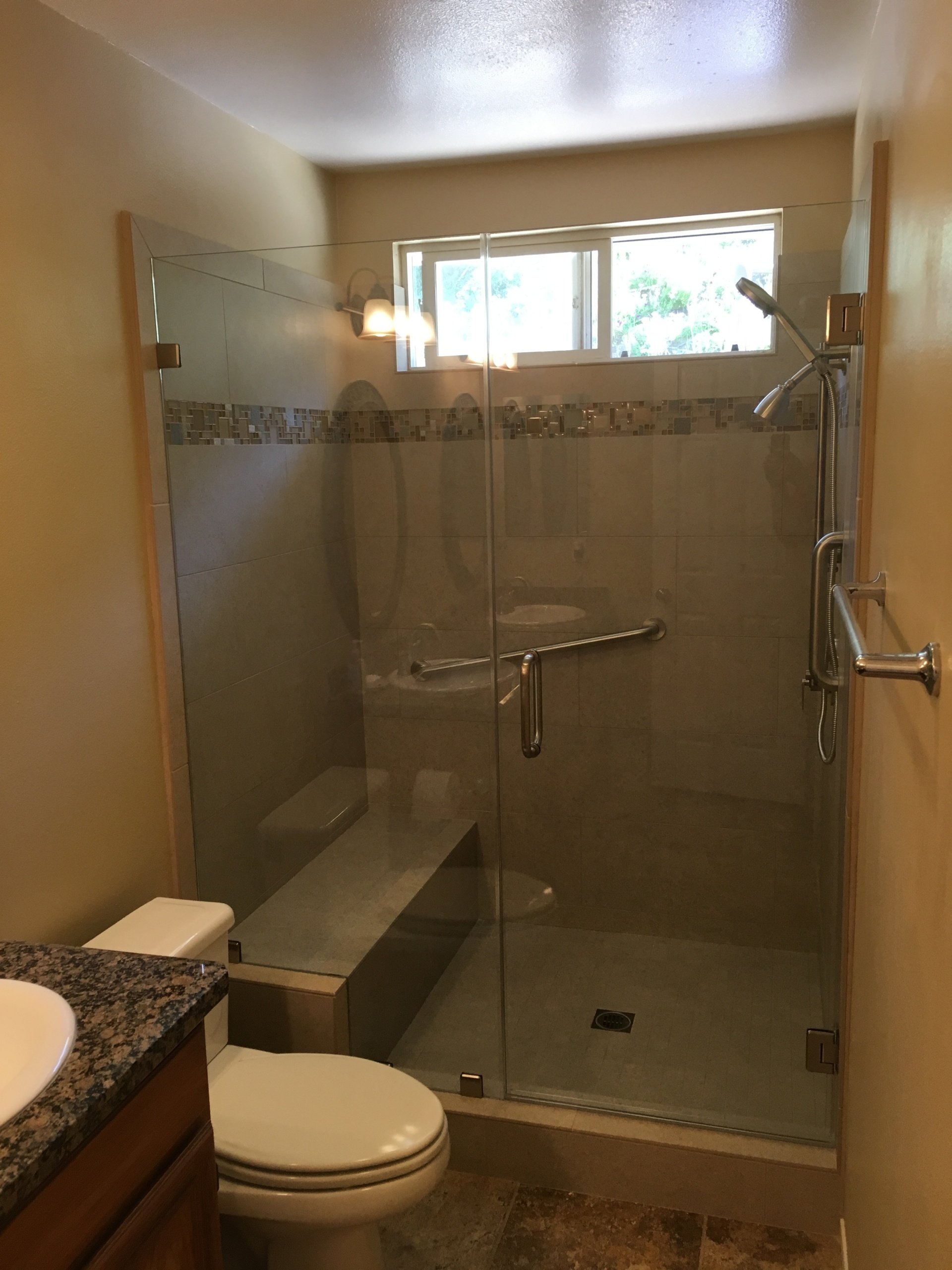 Top Rated Swinging Showers Company in Thousand Oaks, California