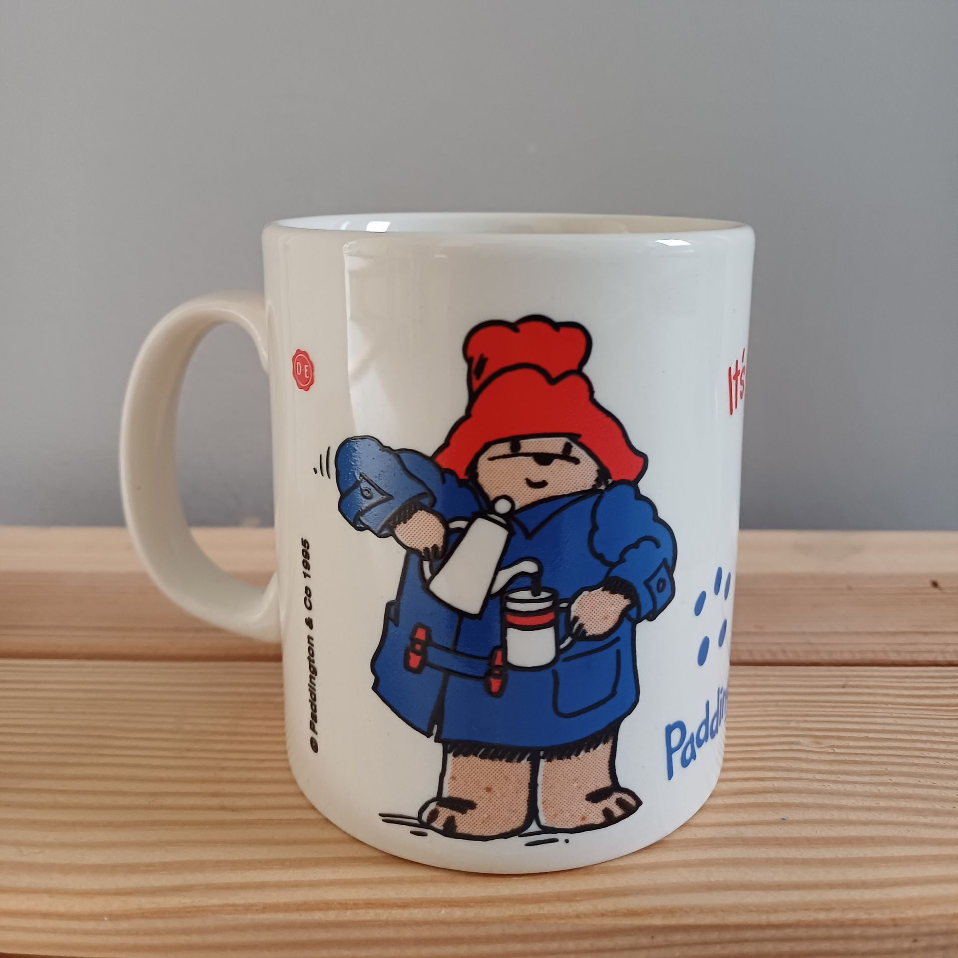 Witte mok met Paddington Bear en de tekst 