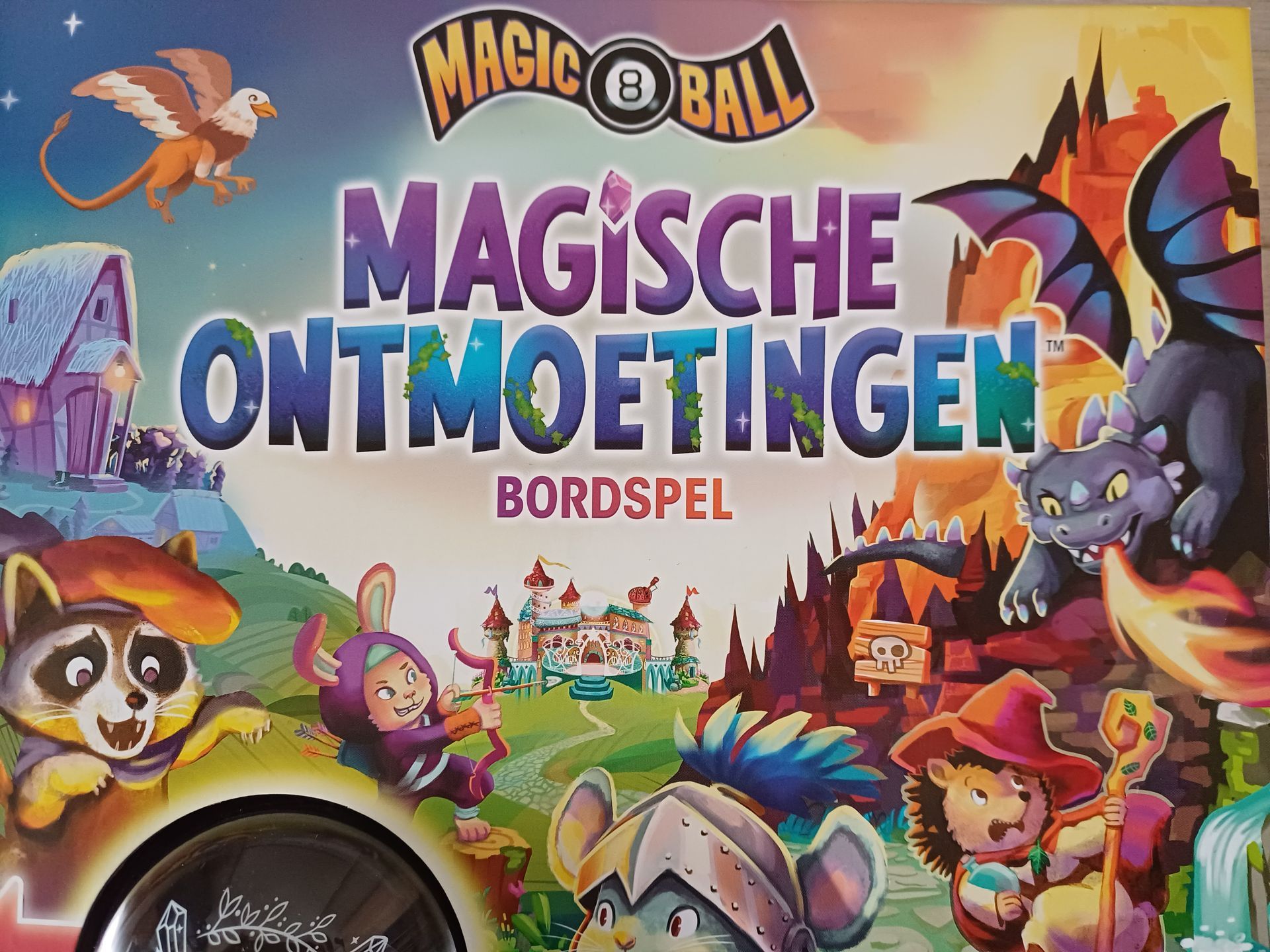 Bordspel Magic 8 Ball Magische ontmoetingen van het merk Mattel.