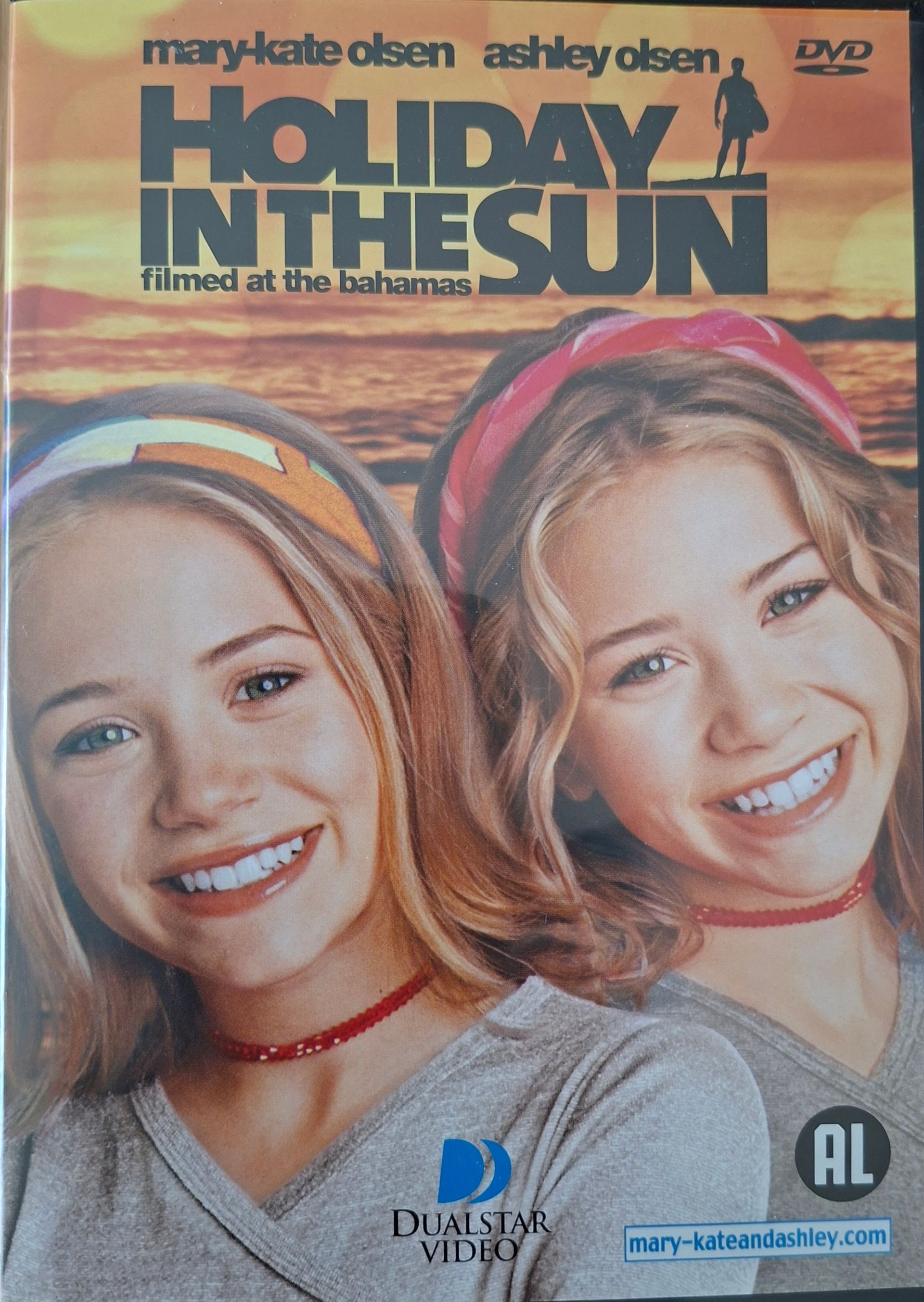 DVD Holiday in the Sun met de Olsen tweeling in de hoofdrol - Dualstar Video
