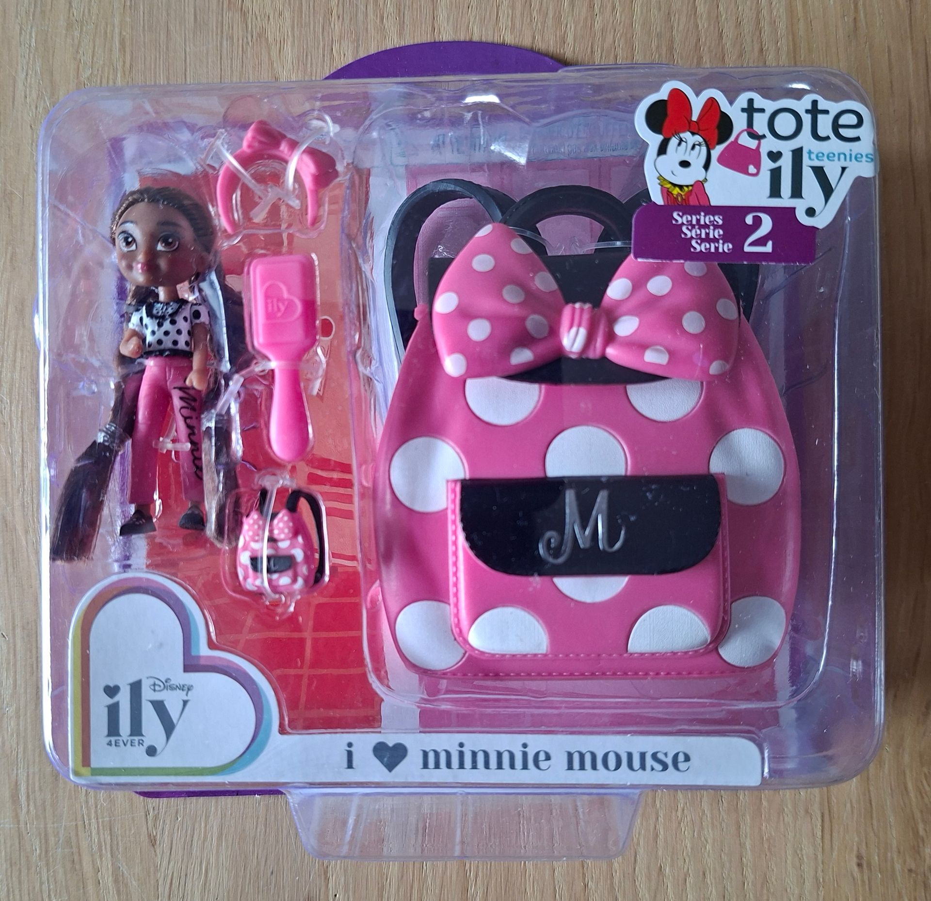 Disney Ily 4EVER Tote Ily teenies  - Minnie Mouse mini speelfiguur - Serie 2 - Jakks