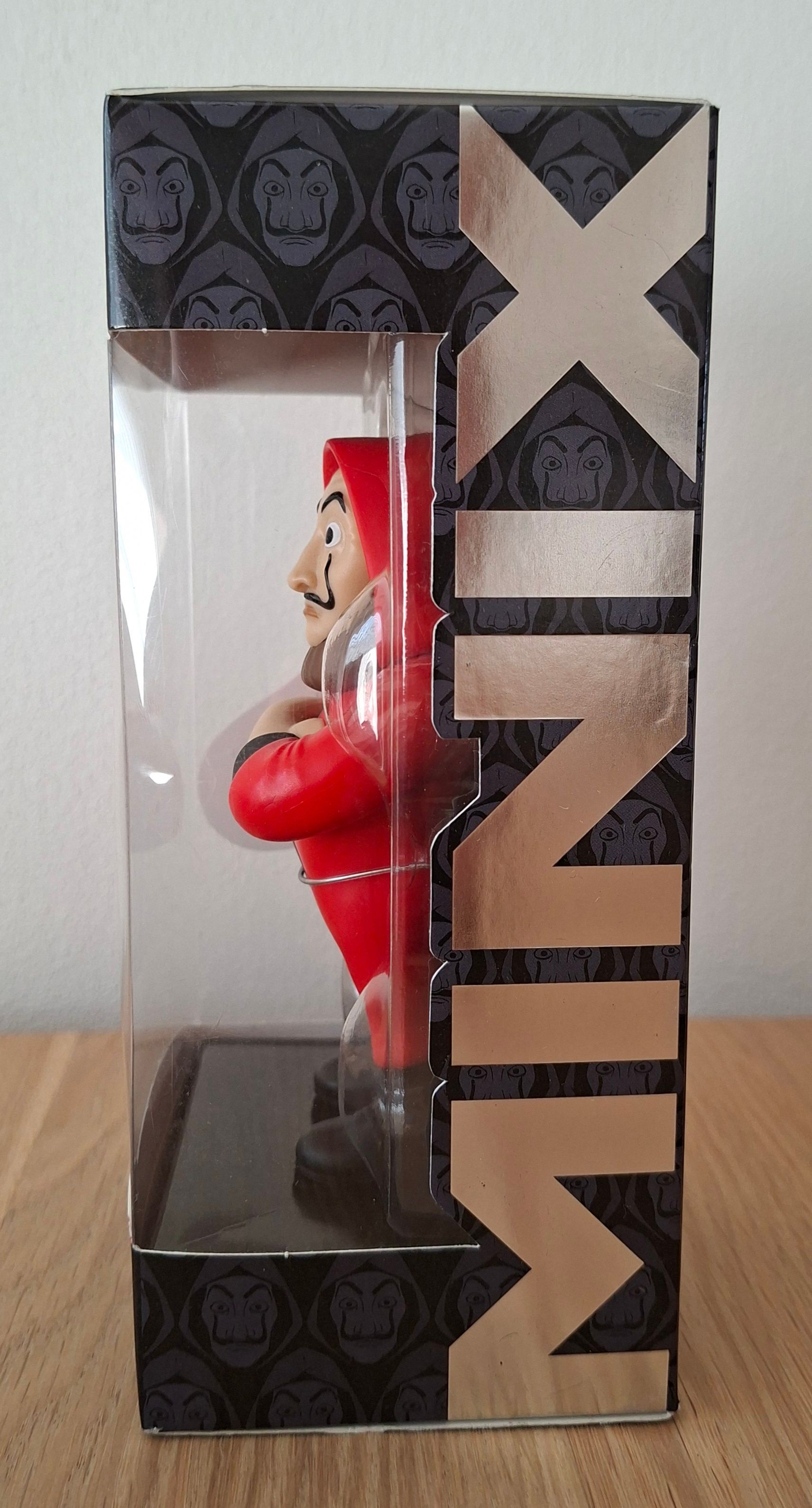 MINIX Money Heist La Casa de Papel - Helsinki with Mask  verzamel/speelfiguur - TV series  110