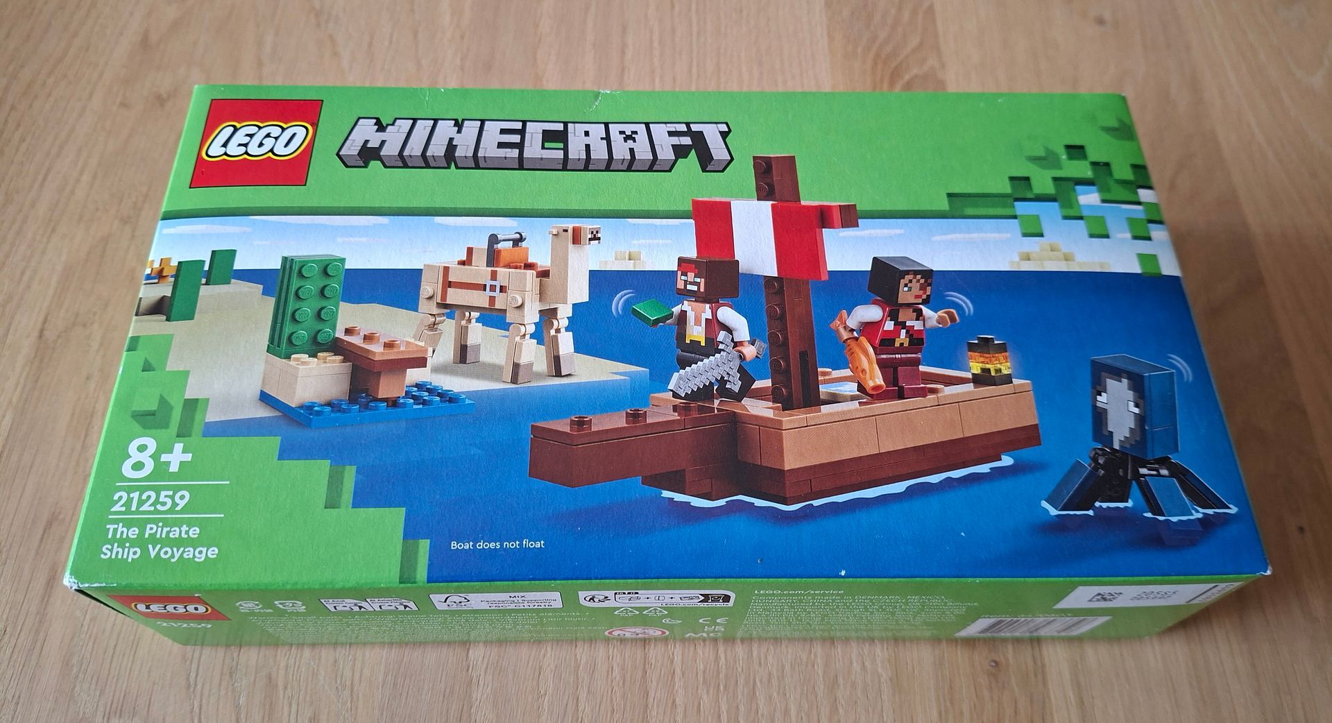 LEGO Minecraft The Pirate Ship Voyage - artikelnummer 21259