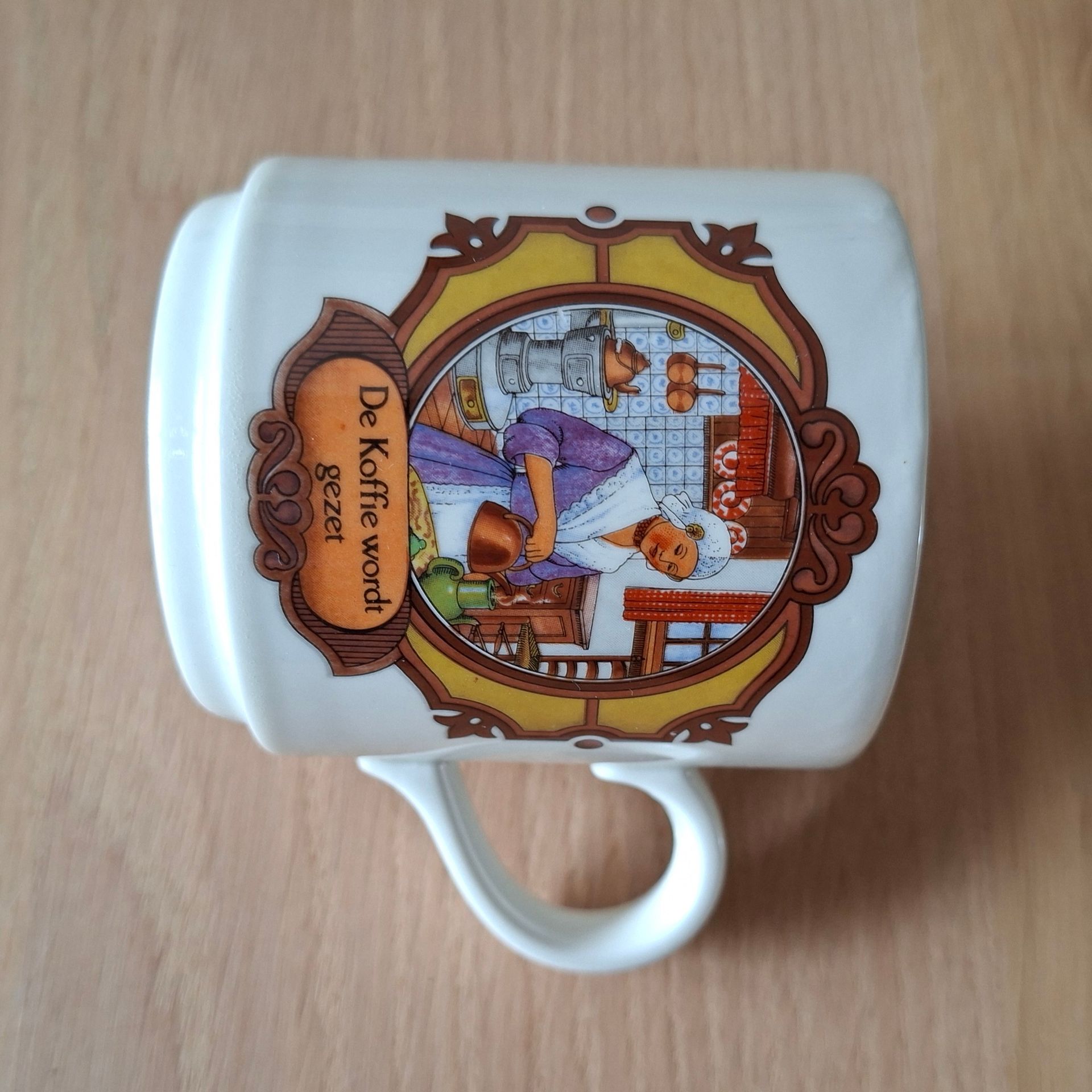 Vintage Friesche Douwe Egberts koffiemokken - Oud-Hollands koffiezetten - Villeroy & Boch - set van 4 stuks