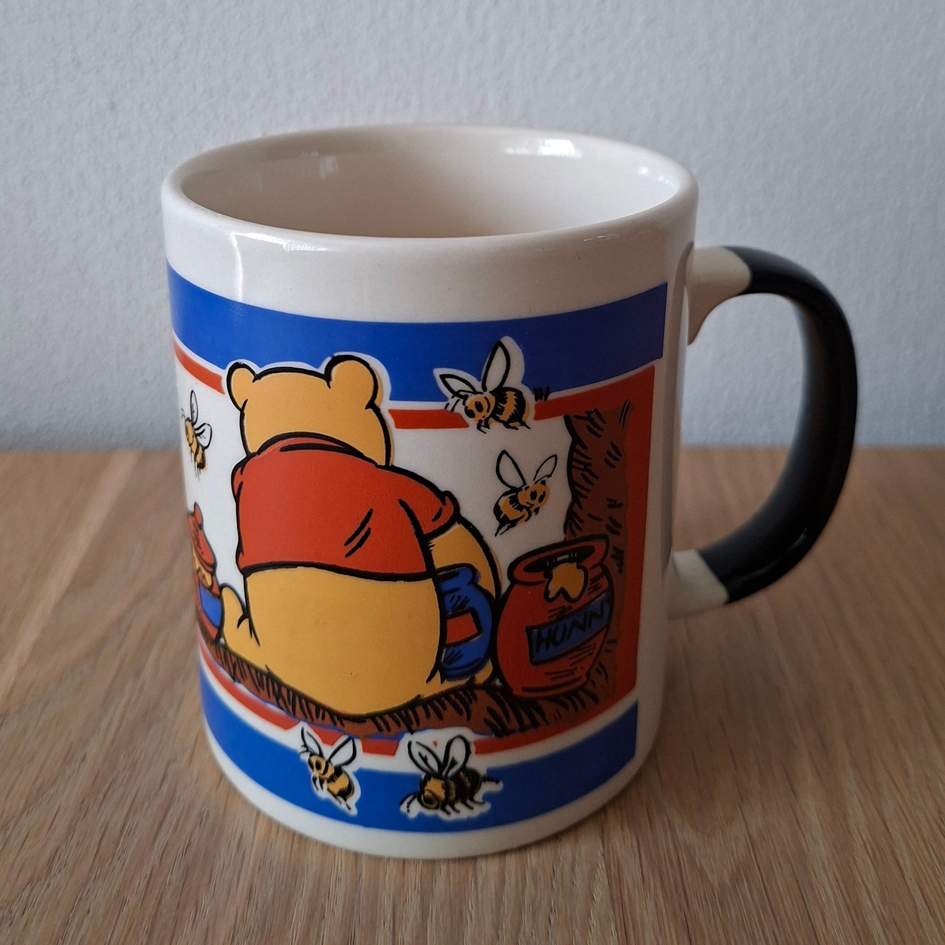 Vintage Disney Winnie the Pooh mok - honingpotten en bijtjes - KilnCraft