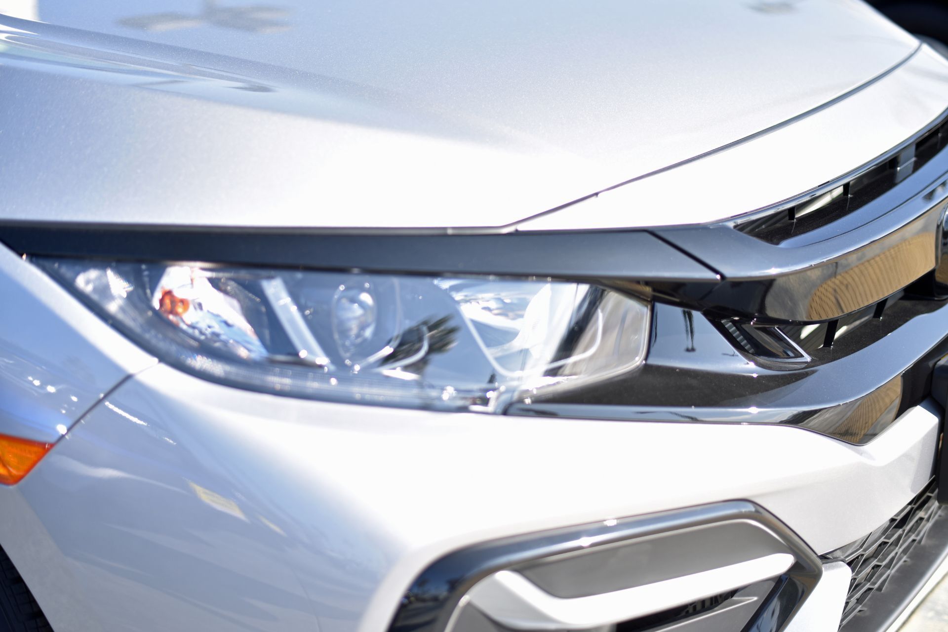 Should You Buy a White Car? The Pros and Cons