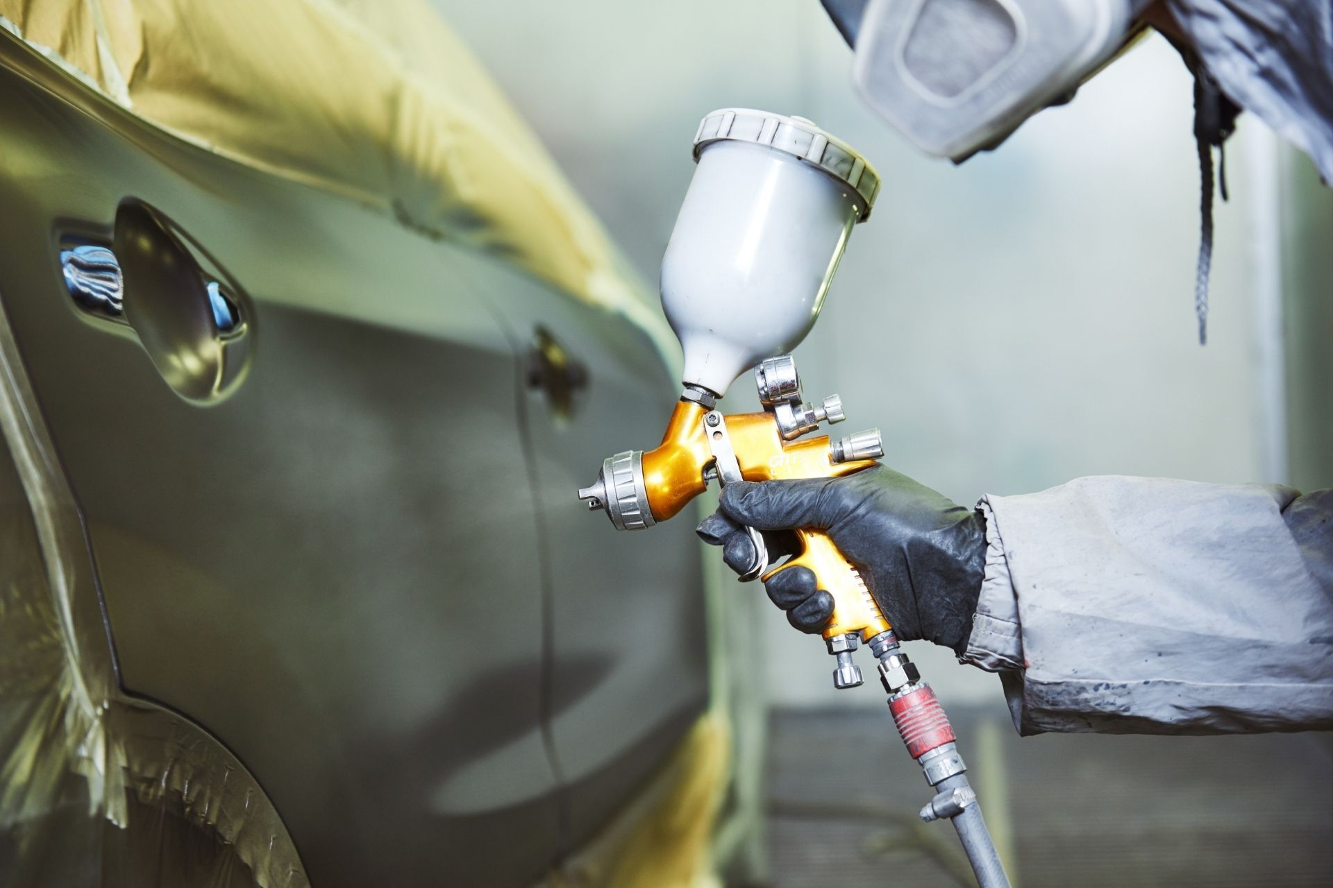 4 Reasons You Should Have Your Car Professionally Painted