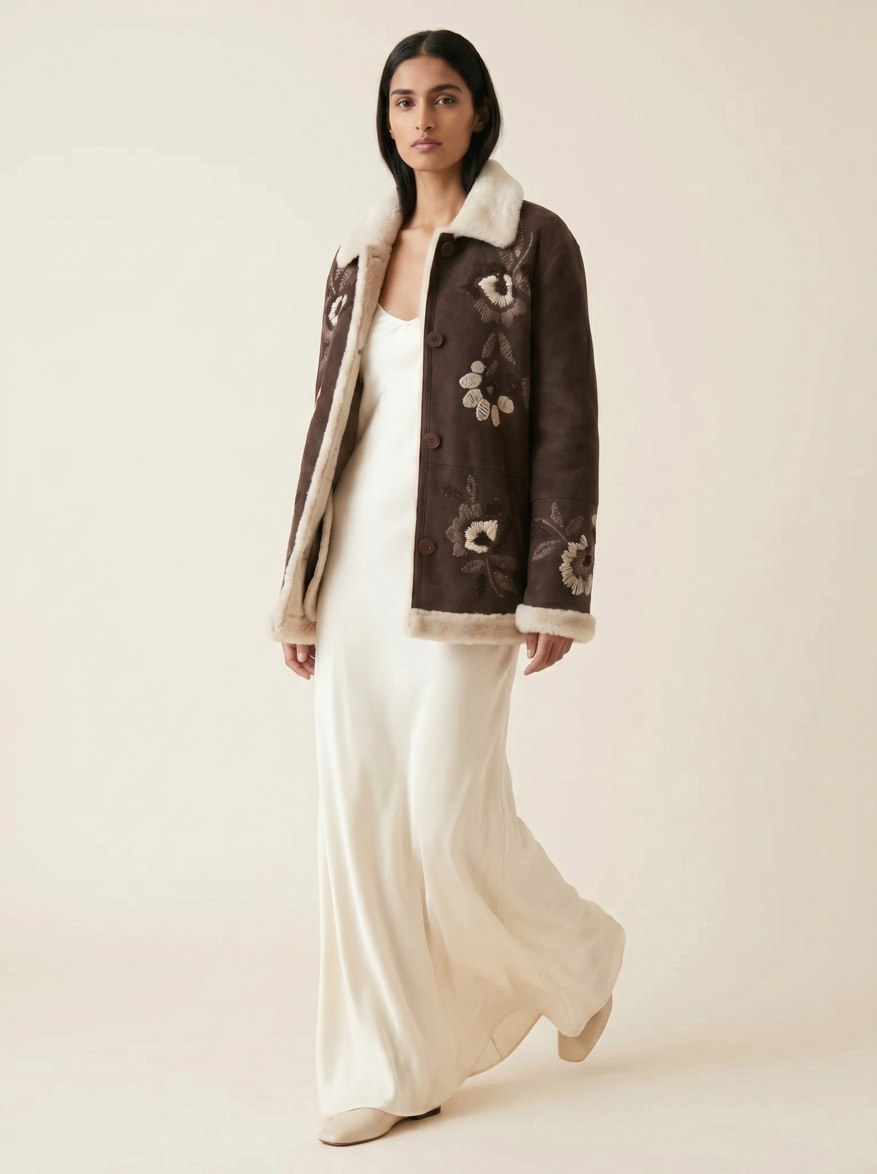 Montone Shearling con ricamo a fiore