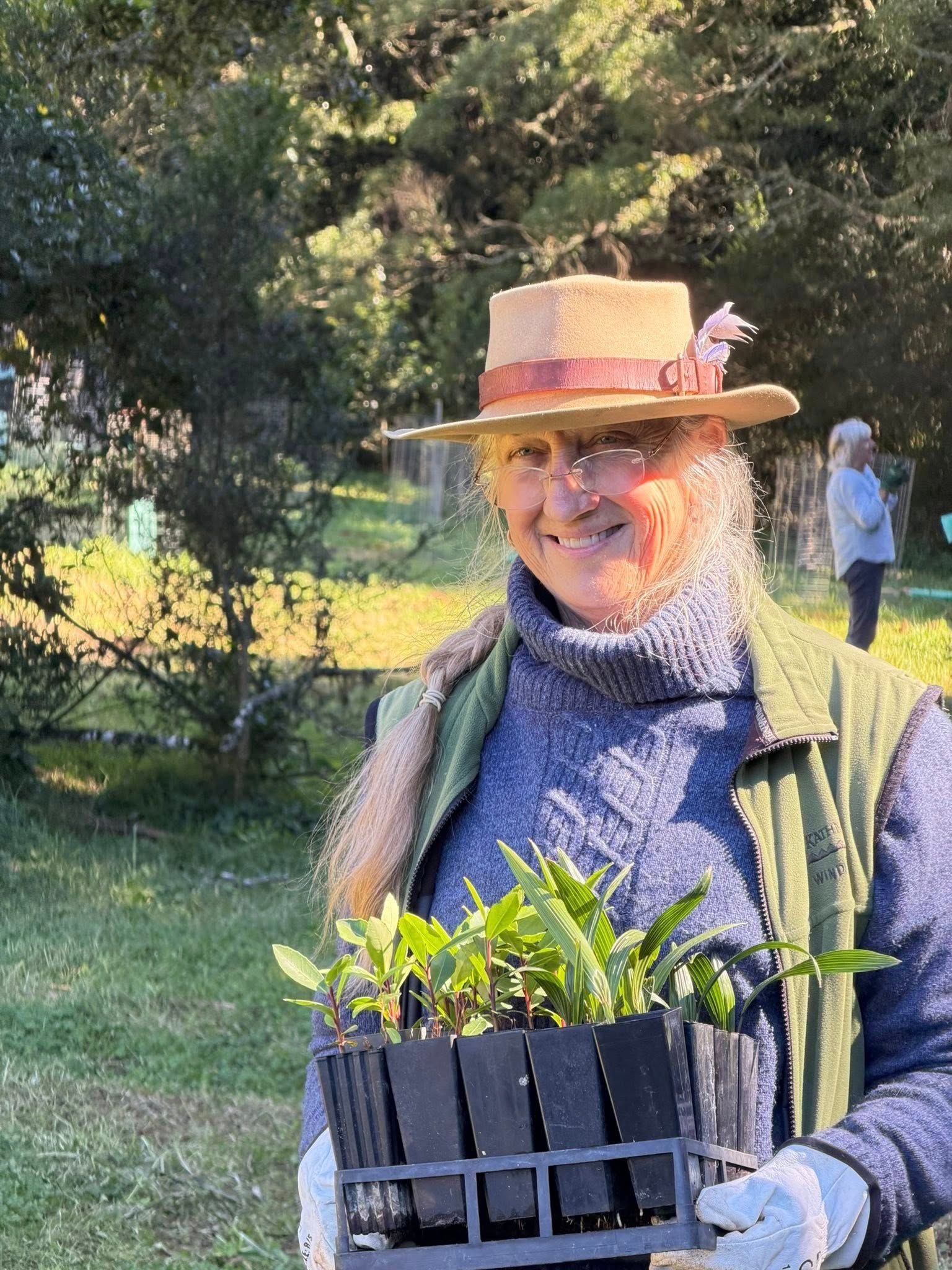 Helping Hands Revegetation Projects