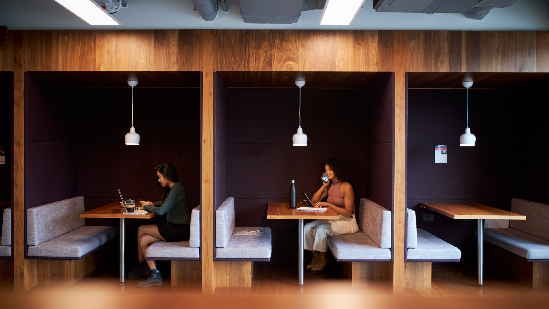 Office furniture assembly in Petersburg