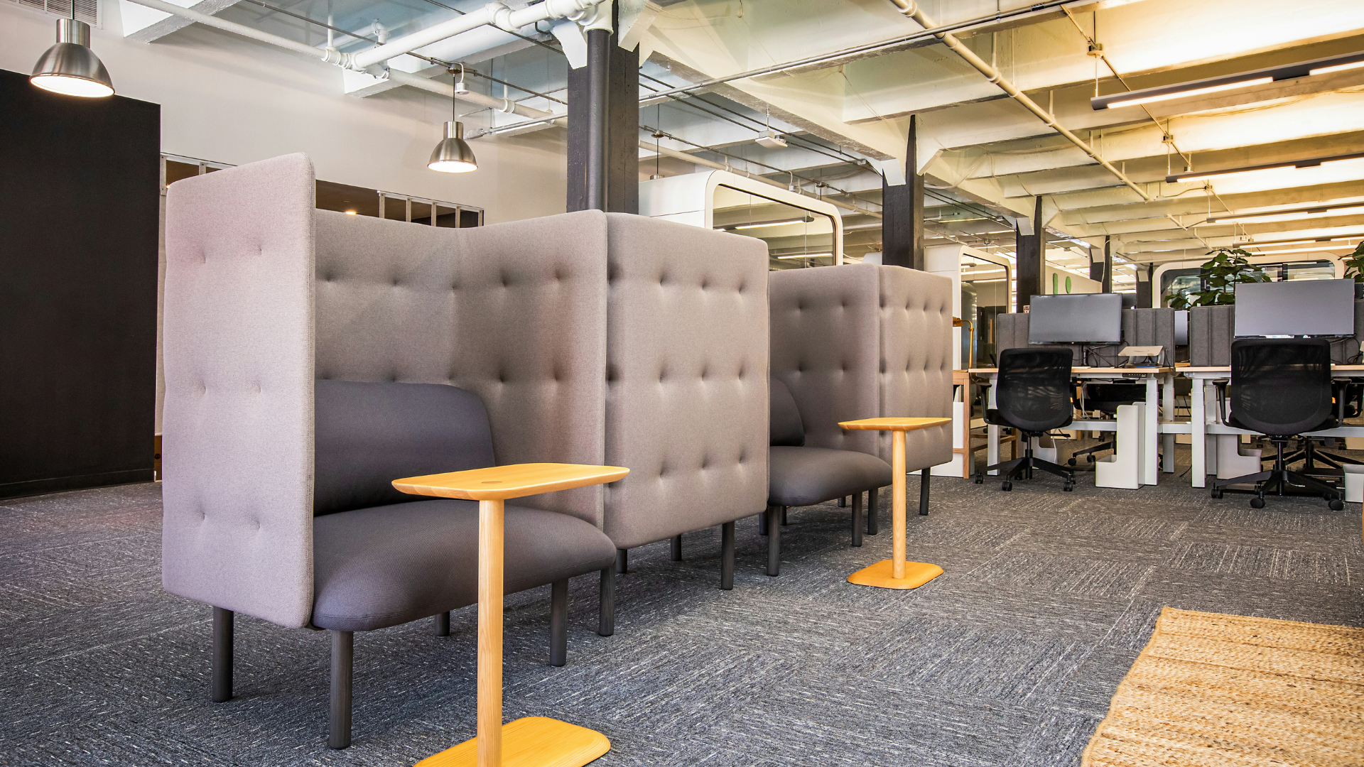 Office furniture assembly in Plum
