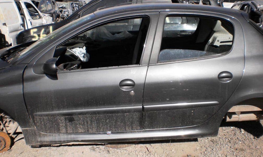Puertas Peugeot 206/207 - repuesto usado original en Salta