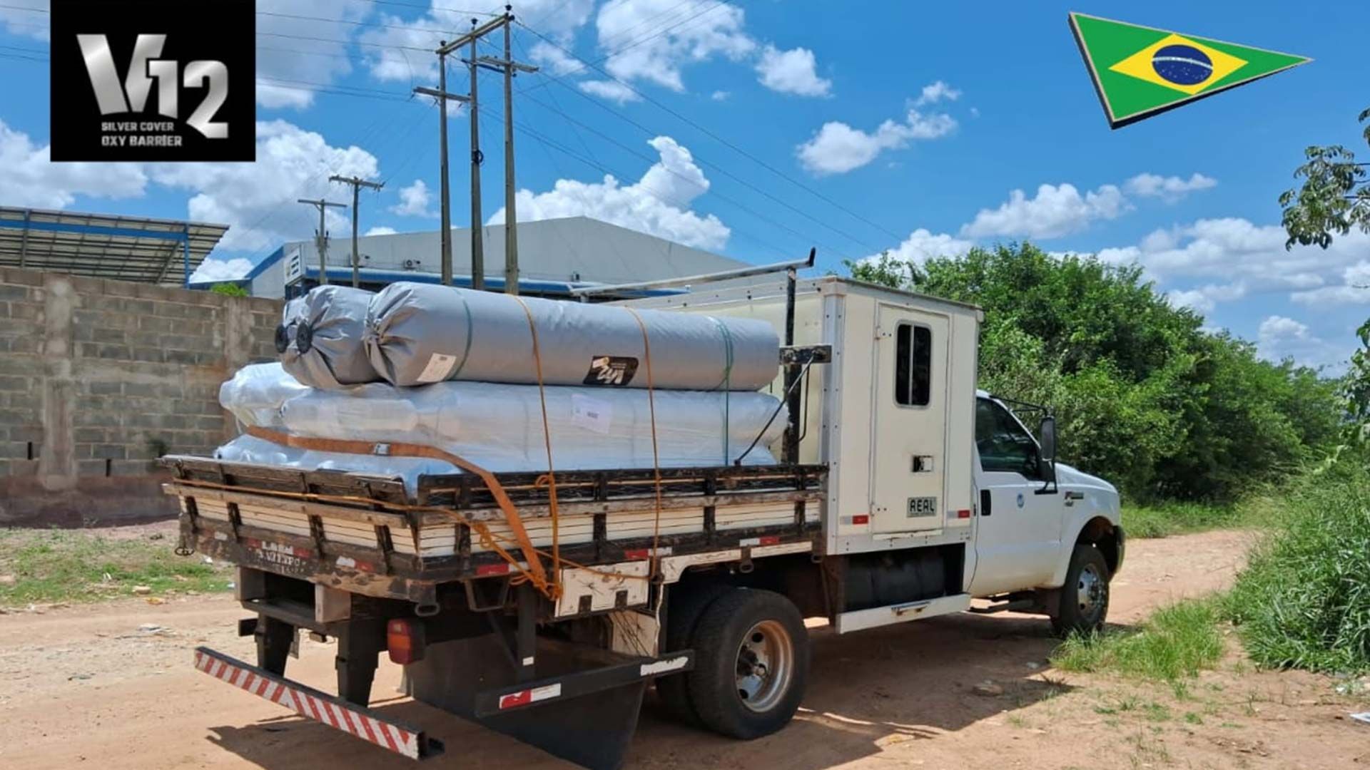 V12 Silver Cover in Brasilien
