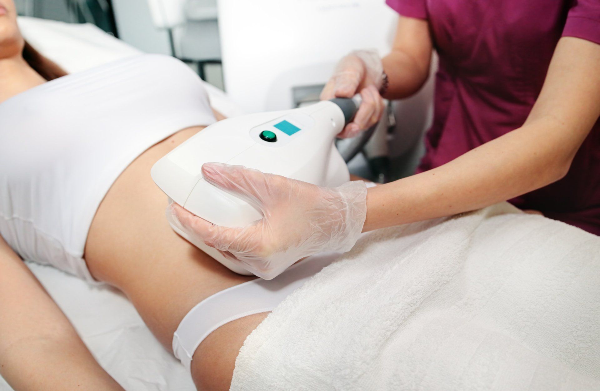 Cool Sculpting Procedure For Body Slimming — Baltimore, MD — Paparazzi Spa