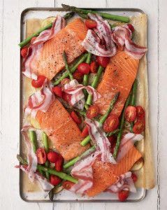 Home at 7, dinner at 8 – Tray Bake Salmon