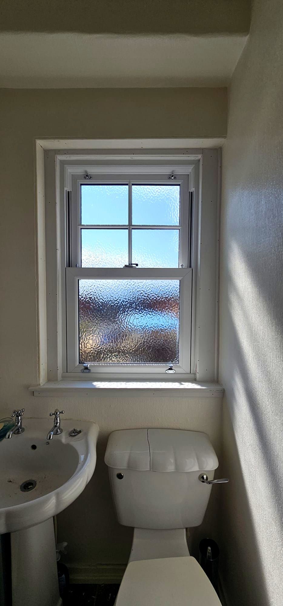 Window Store sash and case windows