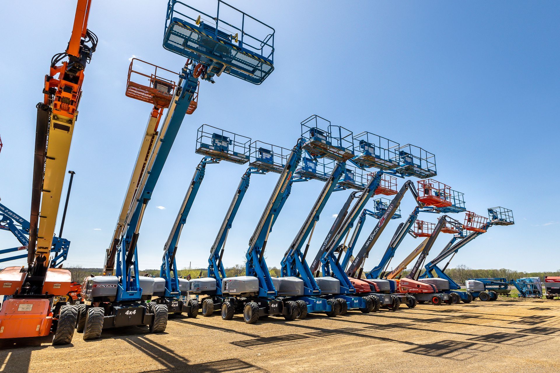 Crane — East Dubuque, IL — J & R Rental