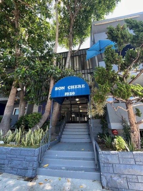 Entrance to the 