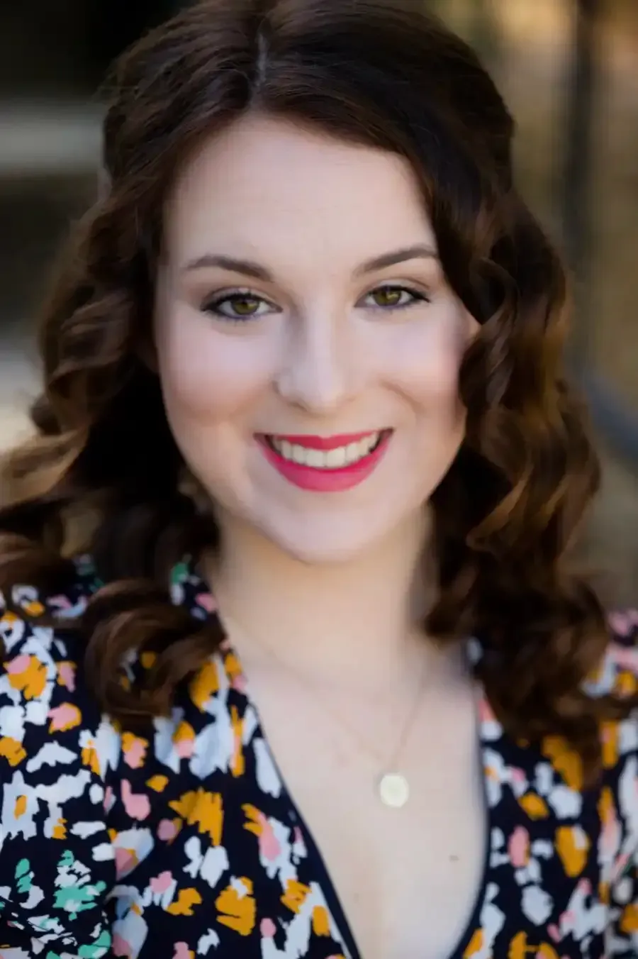 Lillian Broschart Headshot