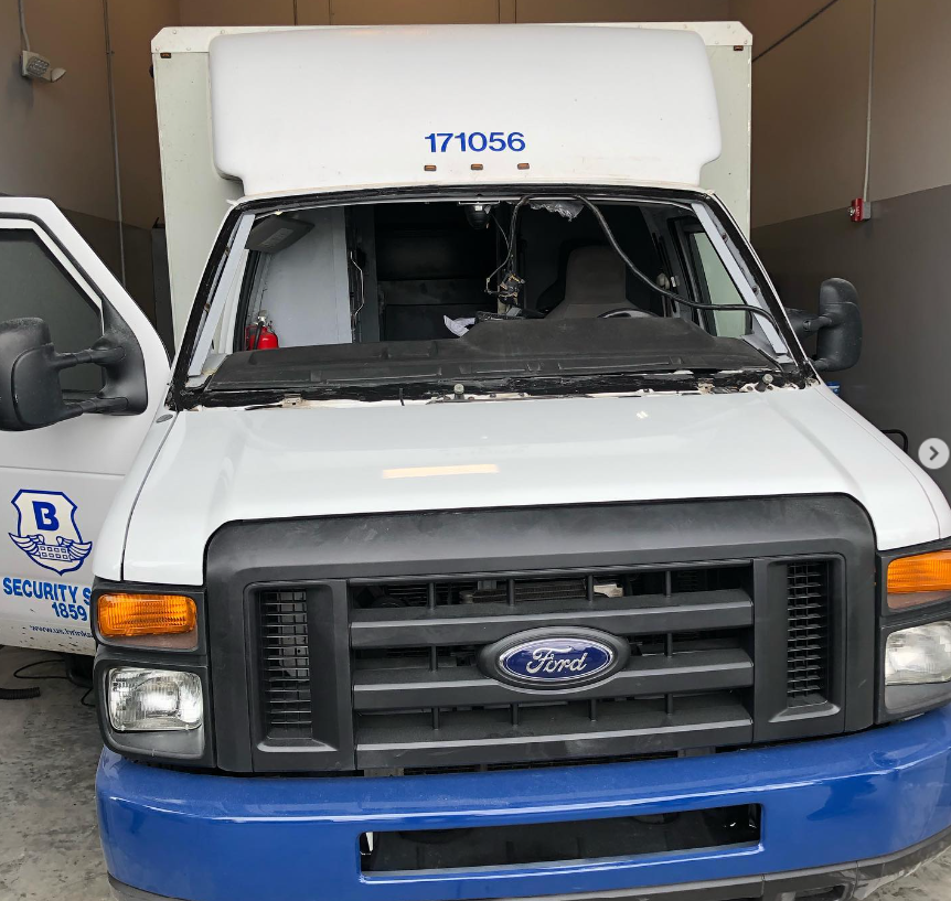 Before fleet vehicle windshield replacement in Charleston, SC